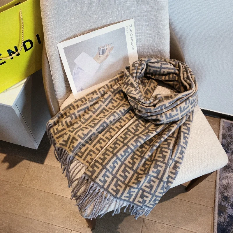 Luxury Fendi  Scarf 014