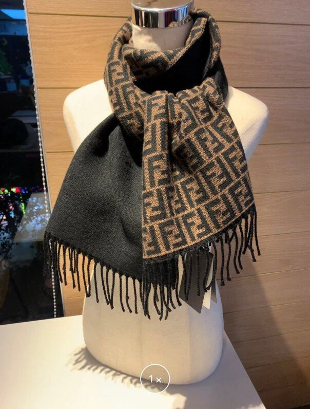 Luxury Fendi  Scarf 020